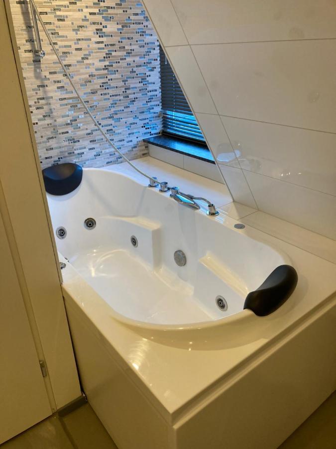 Hotel-Chao Nl 24 Hours Open Utrecht Kültér fotó
