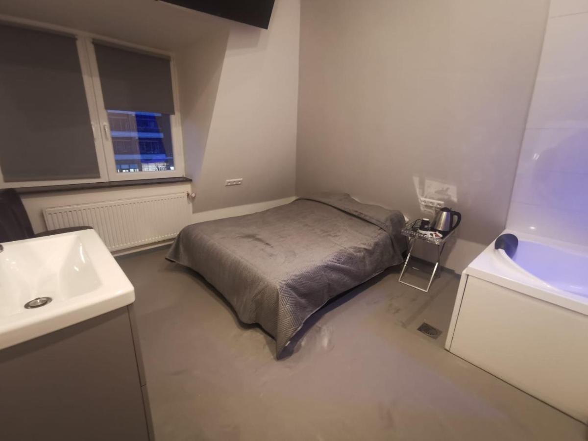 Hotel-Chao Nl 24 Hours Open Utrecht Kültér fotó